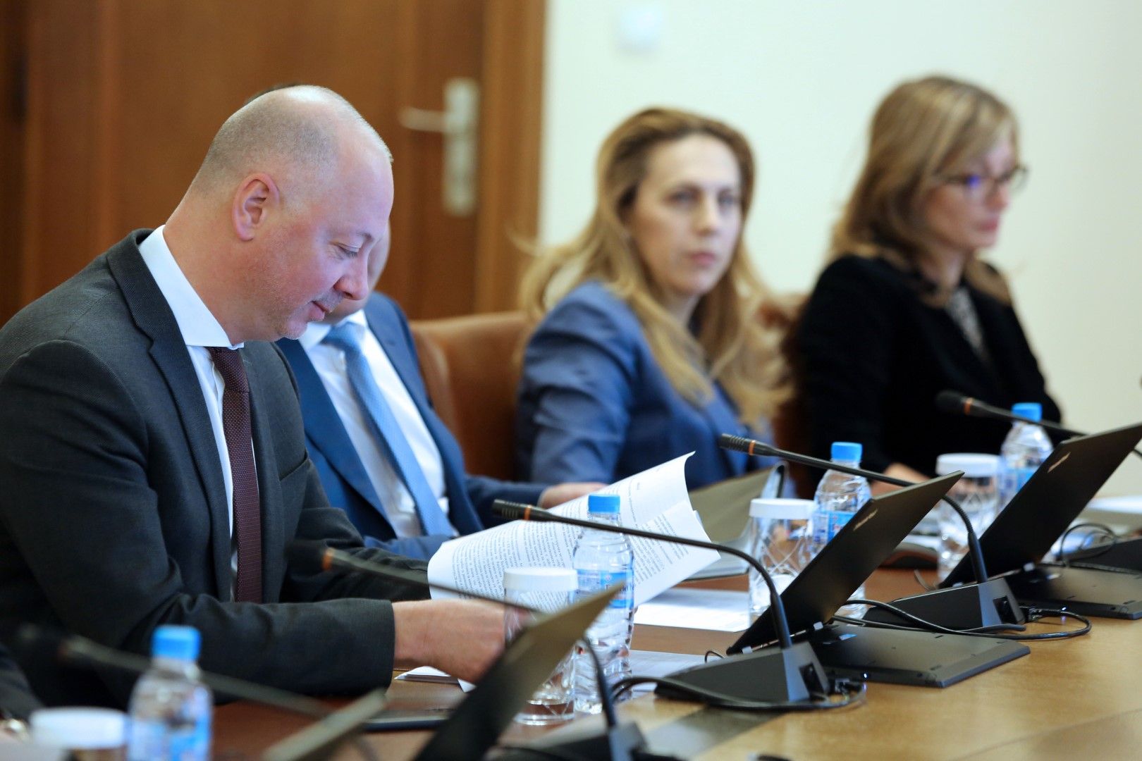Министър Росен Желязков по време на заседание на Министерския съвет
