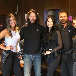 Киану Рийвс започна бойна подготовка за предстоящите премиери