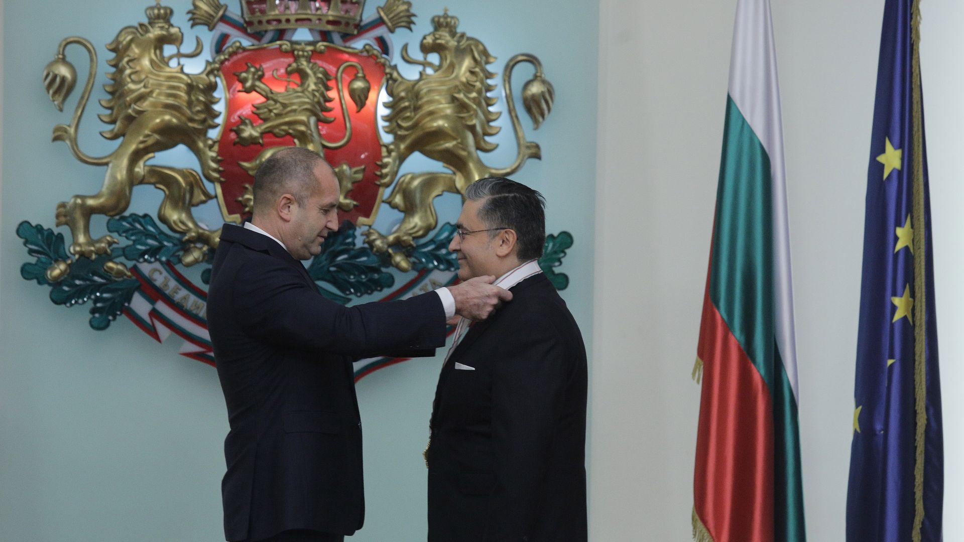 Президентът Румен Радев удостои посланика на Турция у нас Хасан