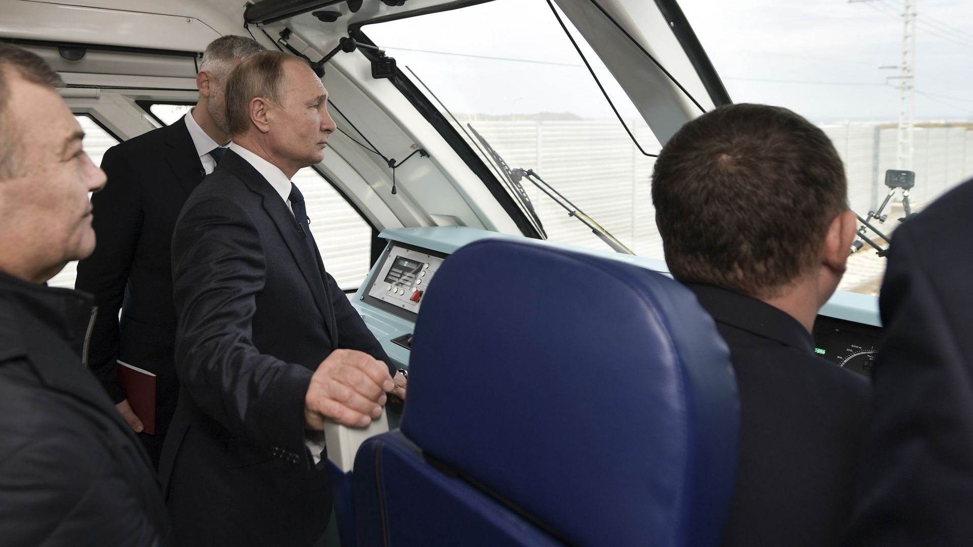 Европейският съюз осъди откриването днес на Кримския железопътен мост като