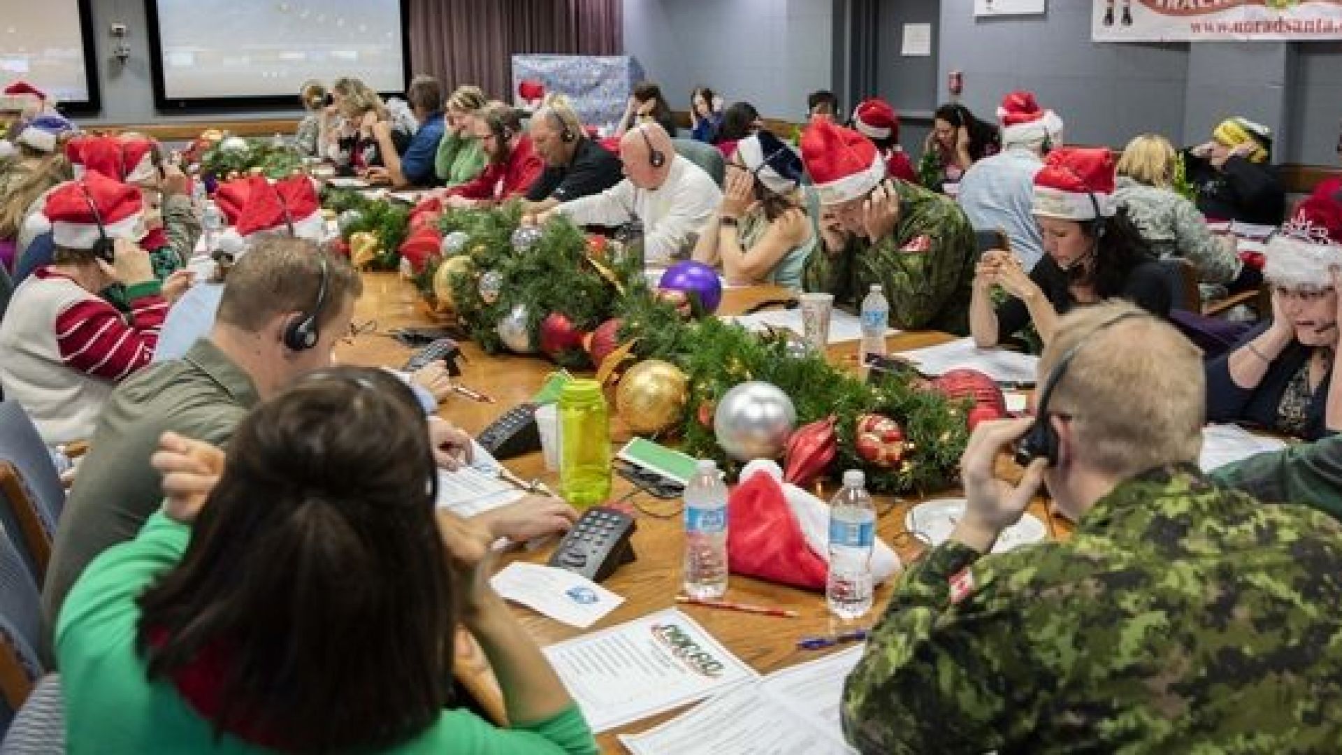 Освен че е нащрек за евентуално изстрелване на ракета от