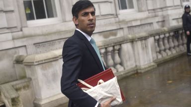 в в 0 01 ч 2 01 ч българско време днес предаде