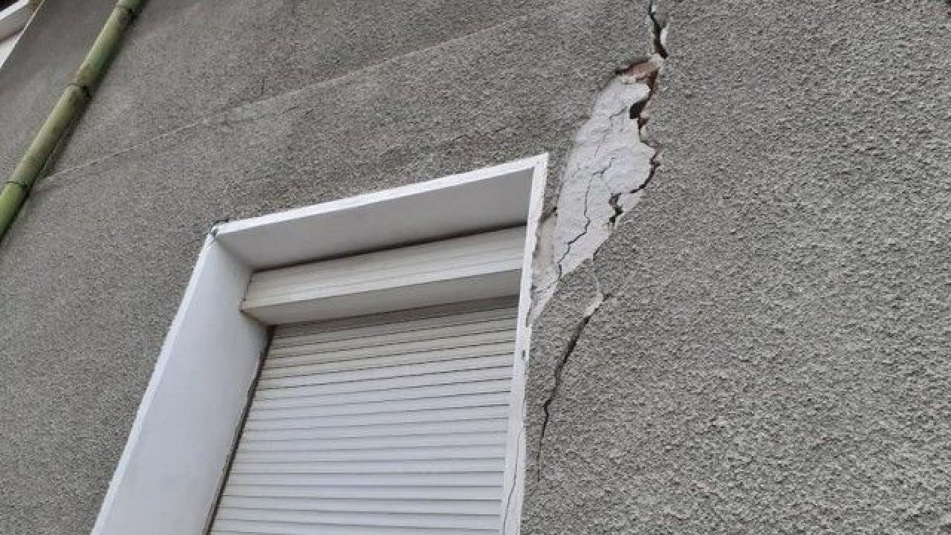 Жители на Бобов дол излязоха на протест и сигнализираха че