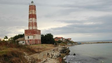 Рибари са готови да протестират срещу решението за изграждане на ветропаркове в Черно море