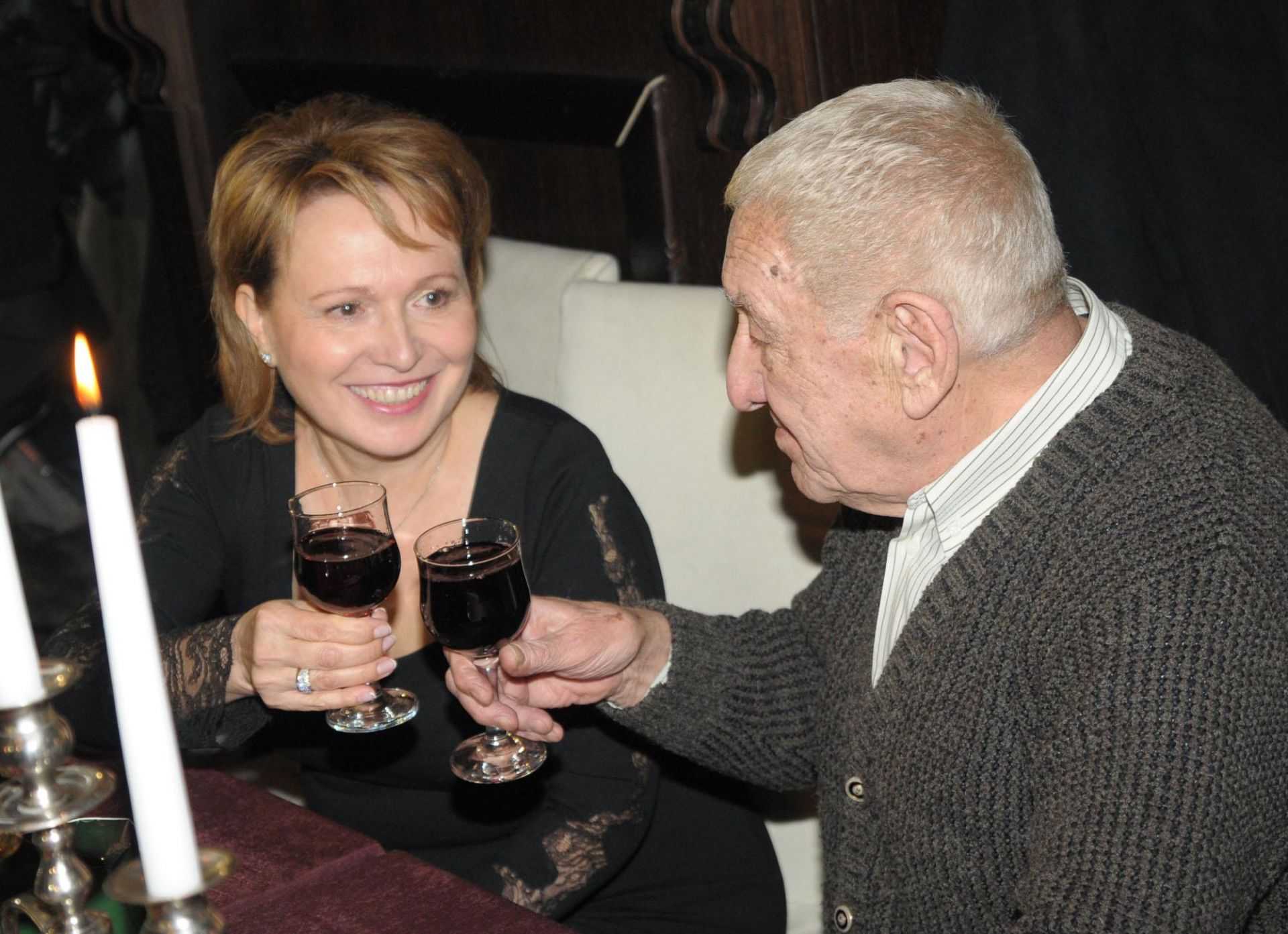 20 януари 2012 г. - Силва Зурлева и Хачо Бояджиев си дават наздраве по случай 80-ия рожден ден на режисьора