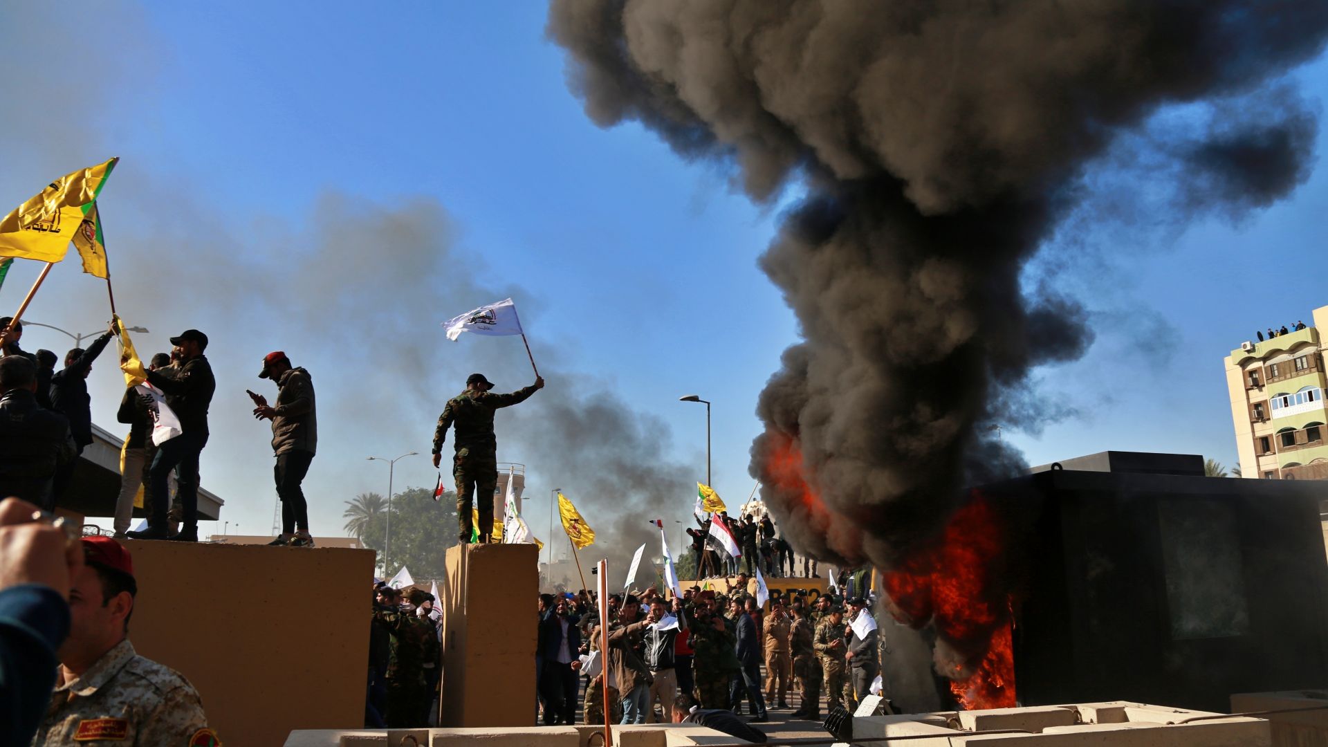 Иракските Сили за народна мобилизация бел ред организация шапка