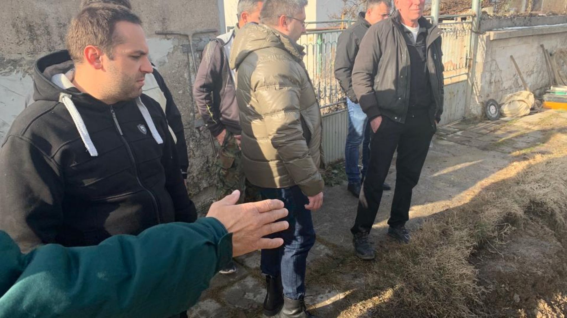 Водата в пернишкия квартал Църква вече е пусната след като