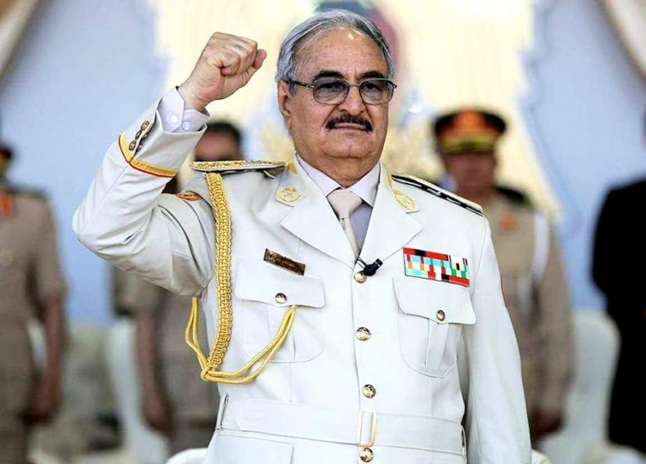 Лидерът на въоръжените сили в източната част на Либия генерал Халифа Хафтар