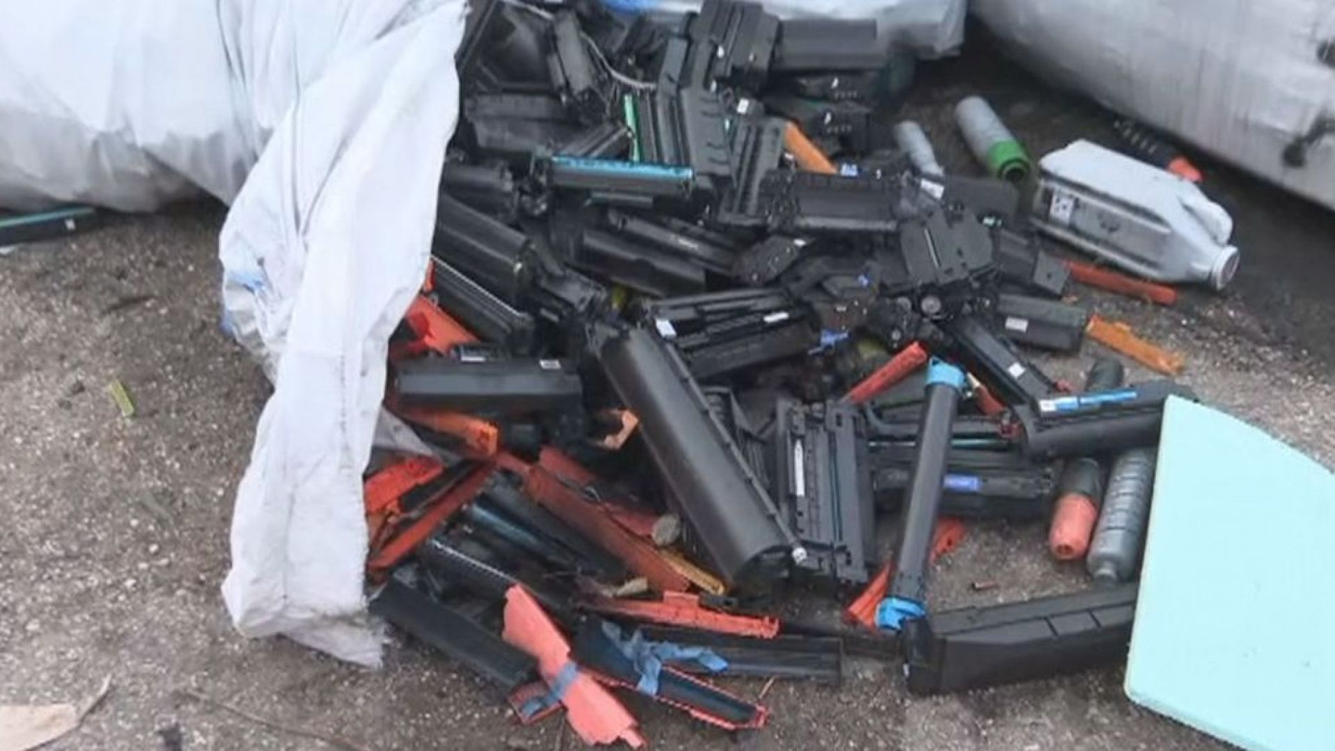 Не площадка за токсичен боклук а място за съхраняване на