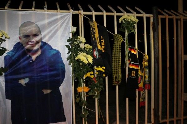 Тоско Бозаджийски беше убит в Солун на 5 януари тази година, след като заедно с група свои приятели отиде на футболен мач между гръцките отбори Арис и ПАОК