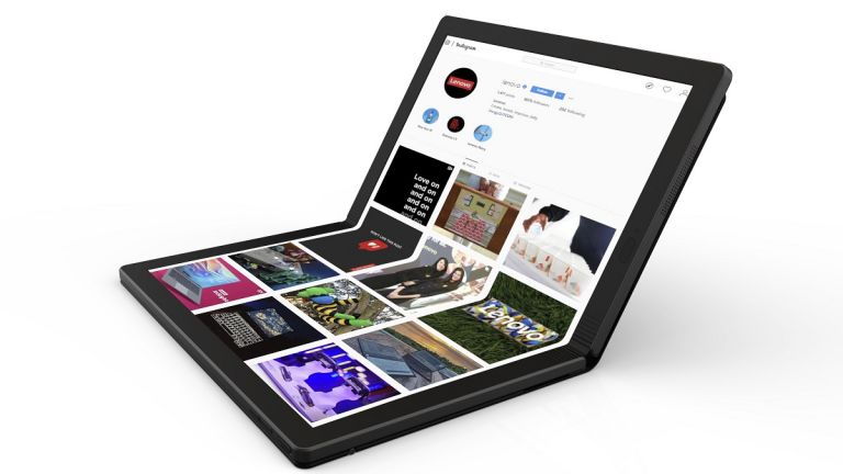 Lenovo стартира продажбите на лаптоп със сгъваем дисплей