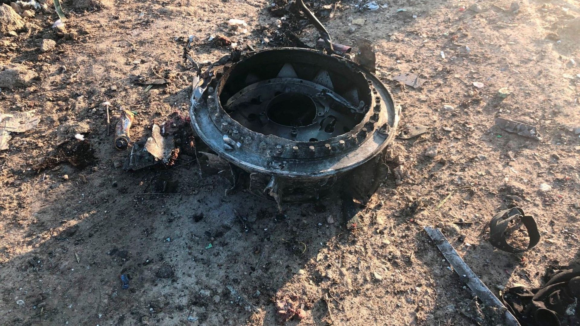 Разшифроването на информацията в черните кутии на сваления с ракети