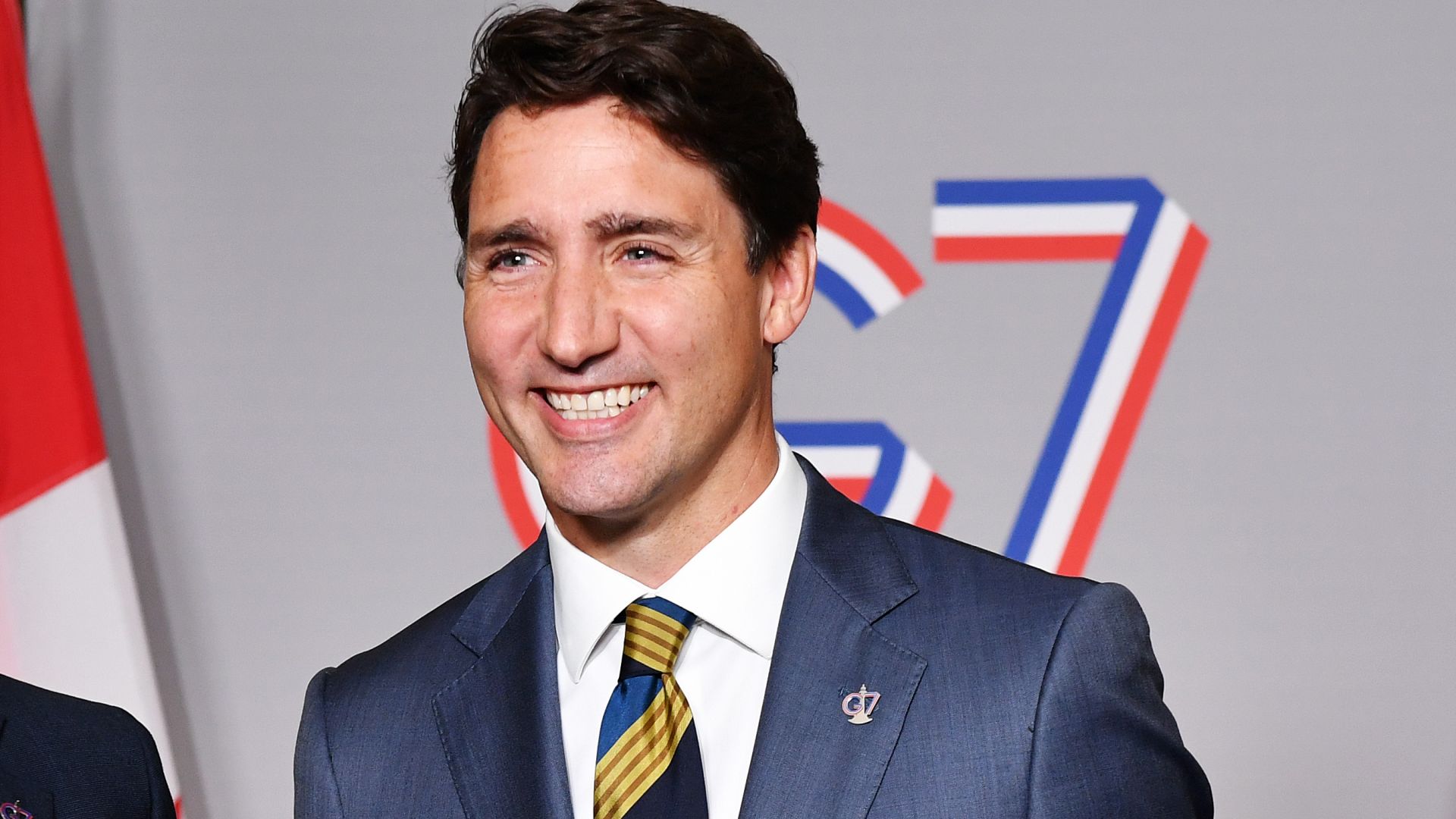Канадският премиер Джъстин Трюдо стана Инстаграм звезда заради новата си брада