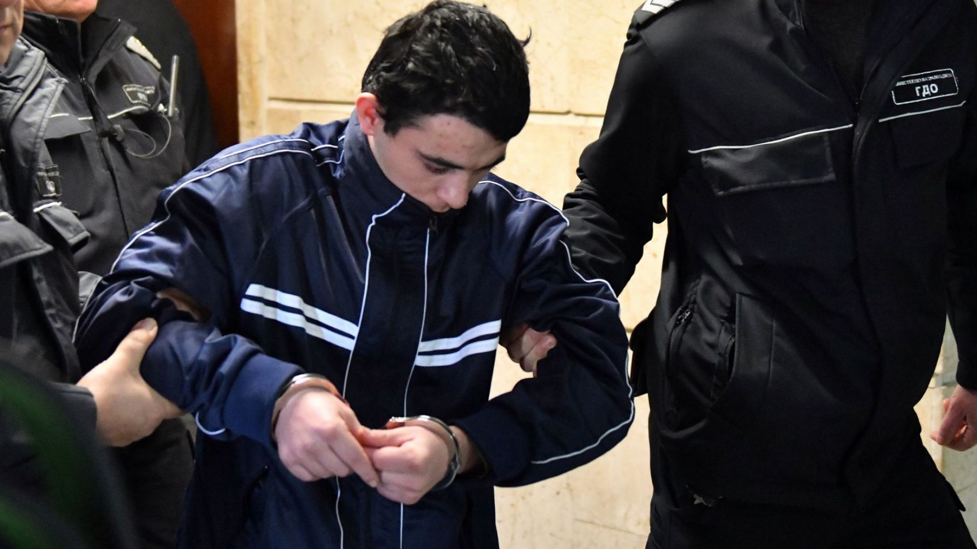 Сливенският съд даде ход на делото за убийството на 7 годишната