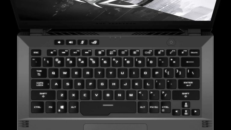 ASUS представи мощен компактен геймърски лаптоп на CES 2020