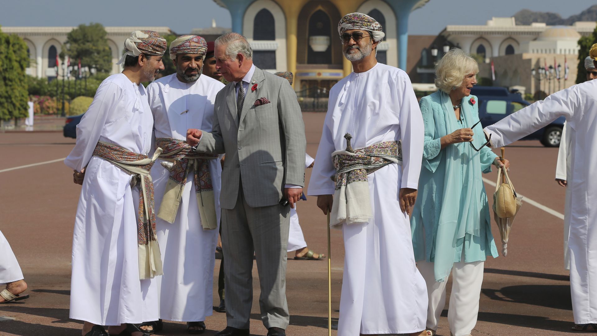 Световни лидери се стичат днес в Оман за да се
