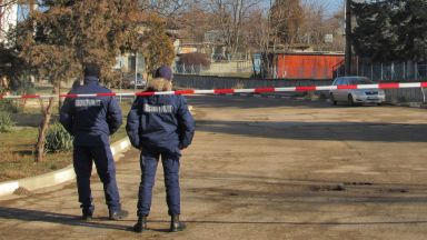 Взрив и във Ветово - мъж от комбинат "Сеново" е ранен, евакуираха деца