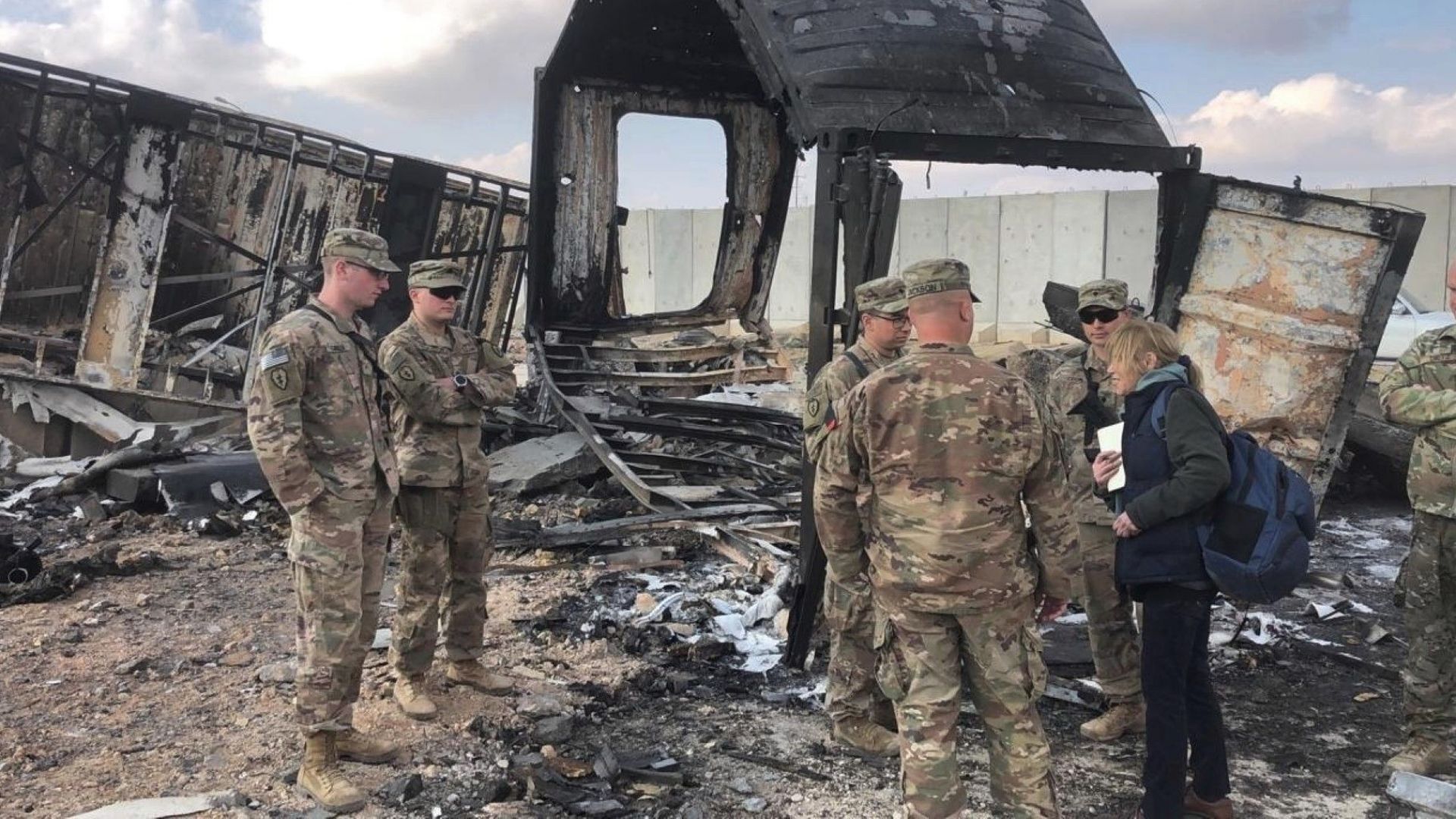 Единайсет американски войници са пострадали при иранската атака срещу военновъздушна