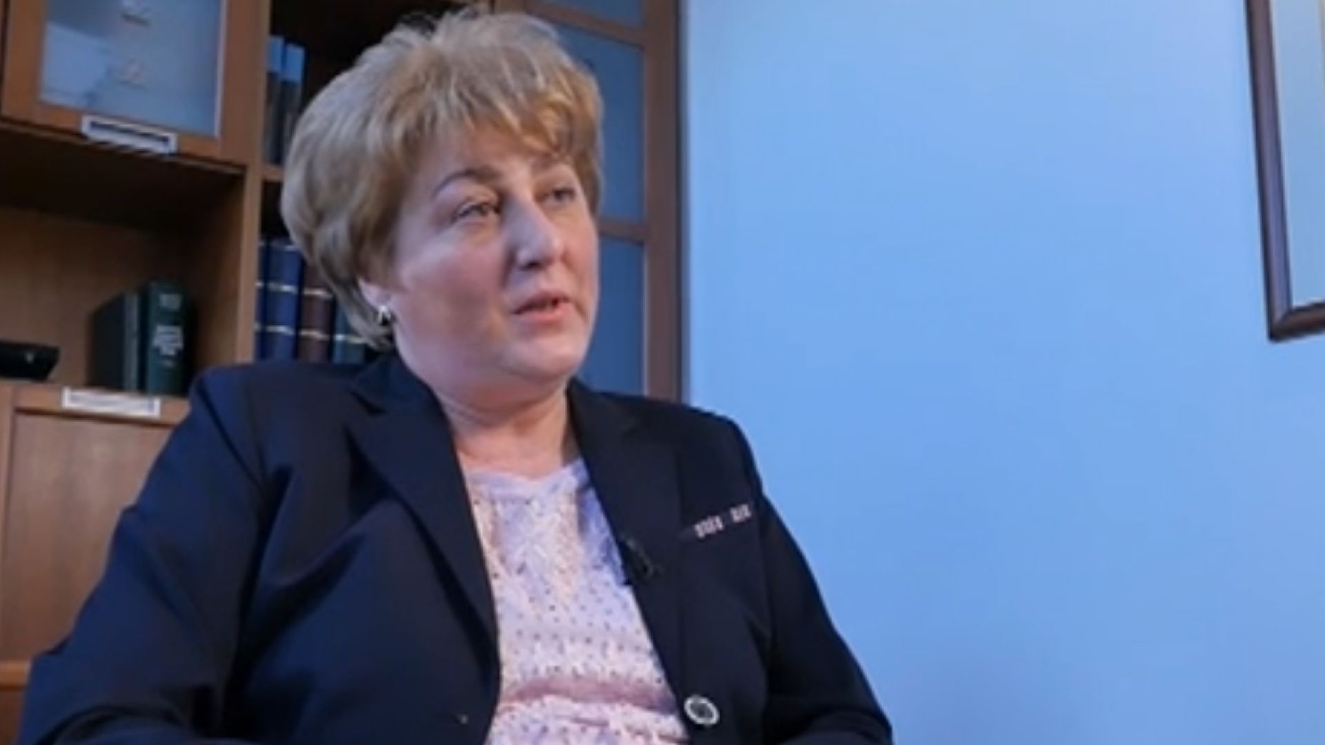 Пожарът в къщата на известната адв Ирен Савова в Ихтиман