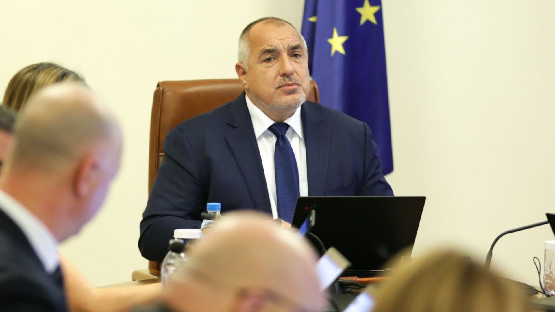 Държавата учредява еднолично акционерно холдингово дружество с държавно участие Български