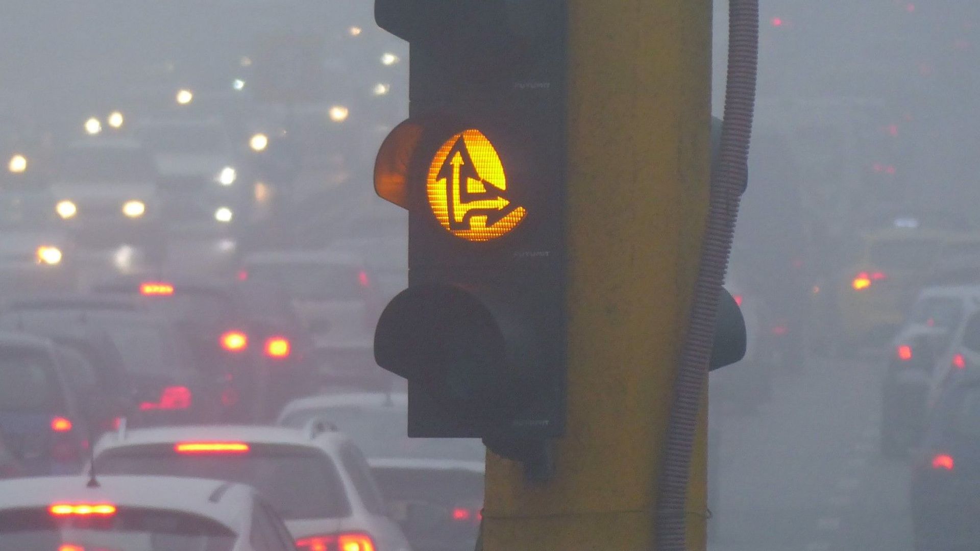 Проблемни светофари затрудняват трафика във Варна 