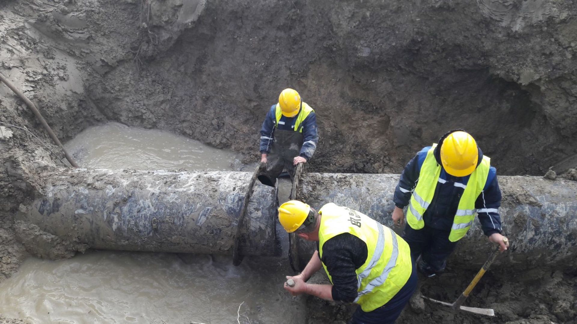 Приключи големият ремонт на водопровода към Шумен За 2 дни