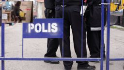 Свидетел на атаката в Истанбул: Българинът размахваше мачетето, без да каже нищо