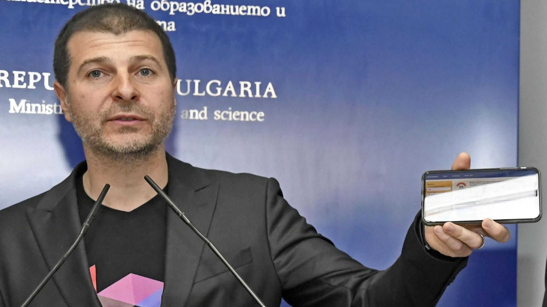 Управителят на Националната здарвноосигурителна каса НЗОК д р Дечо Дечев обяви