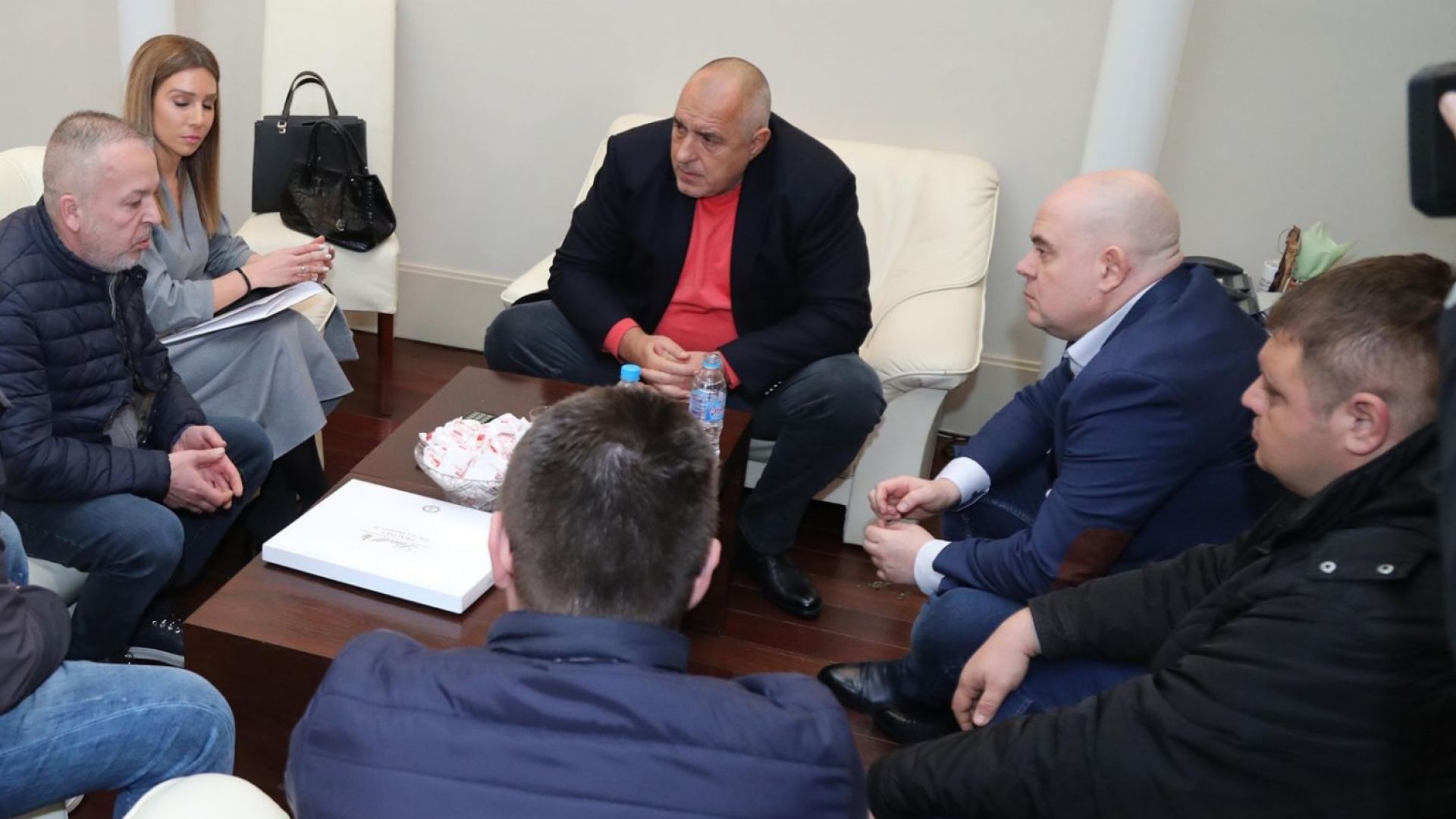 Премиерът Бойко Борисов коментира в своя профил във Фейсбук срещата