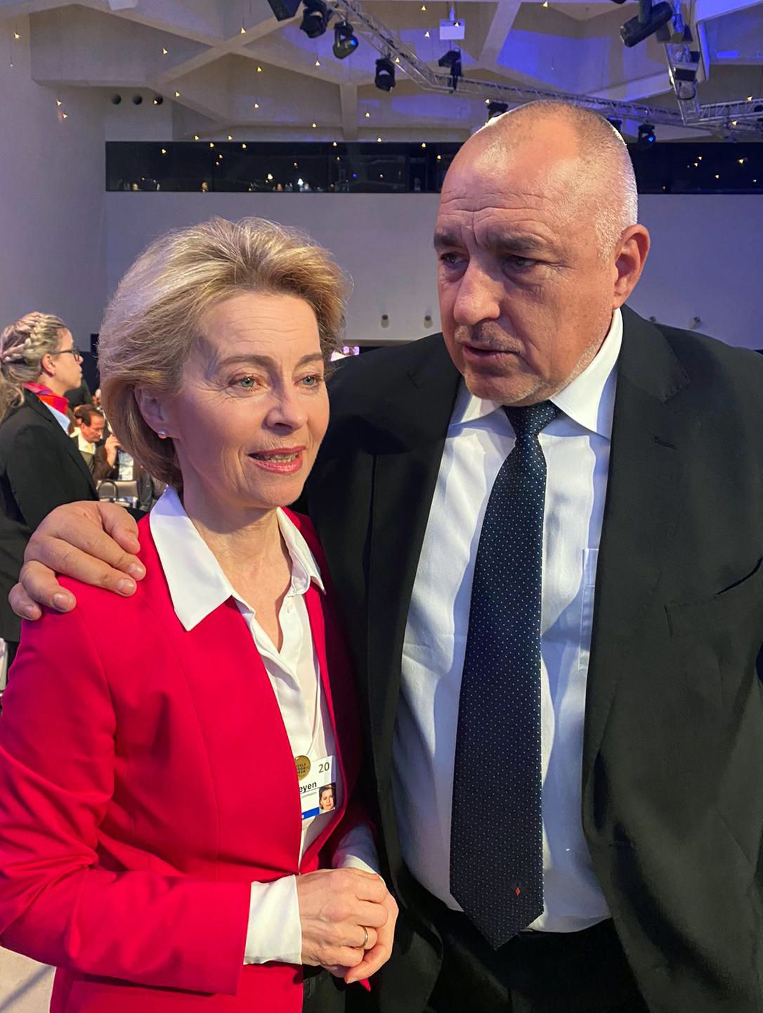 С председателя на Европейската комисия Урсула фон дер Лайен