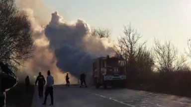 Автобус се запали в движение край Пазарджик