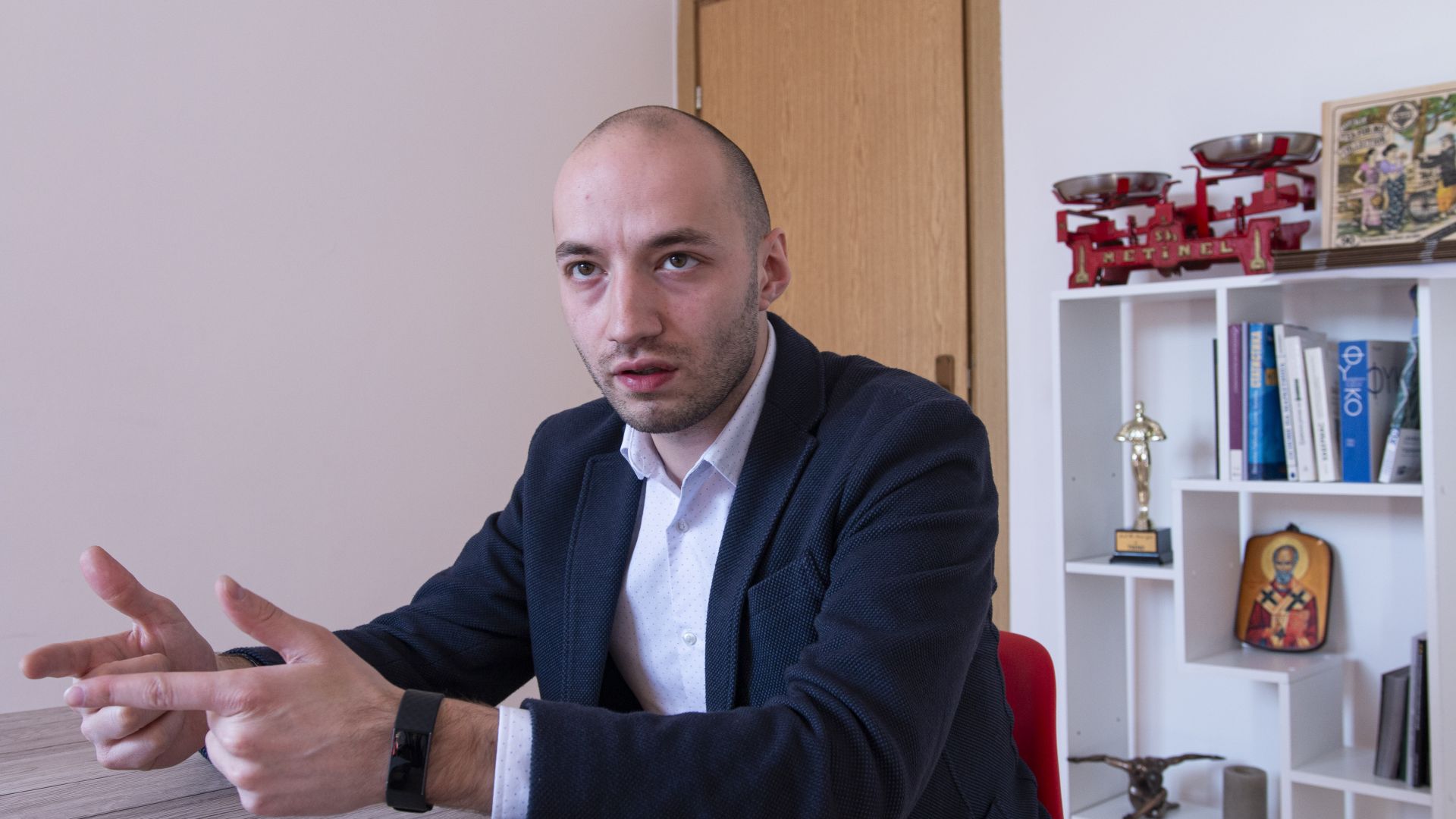 Димитър Ганев: Бойко Борисов взима инициативата за пръв път от началото на протестите