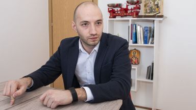 Димитър Ганев: Няма опасност за "Борисов 3", и да подаде оставка, премиерът може да състави нов кабинет