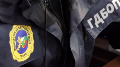 Трима души са задържани от полицията в Хасково по подозрение