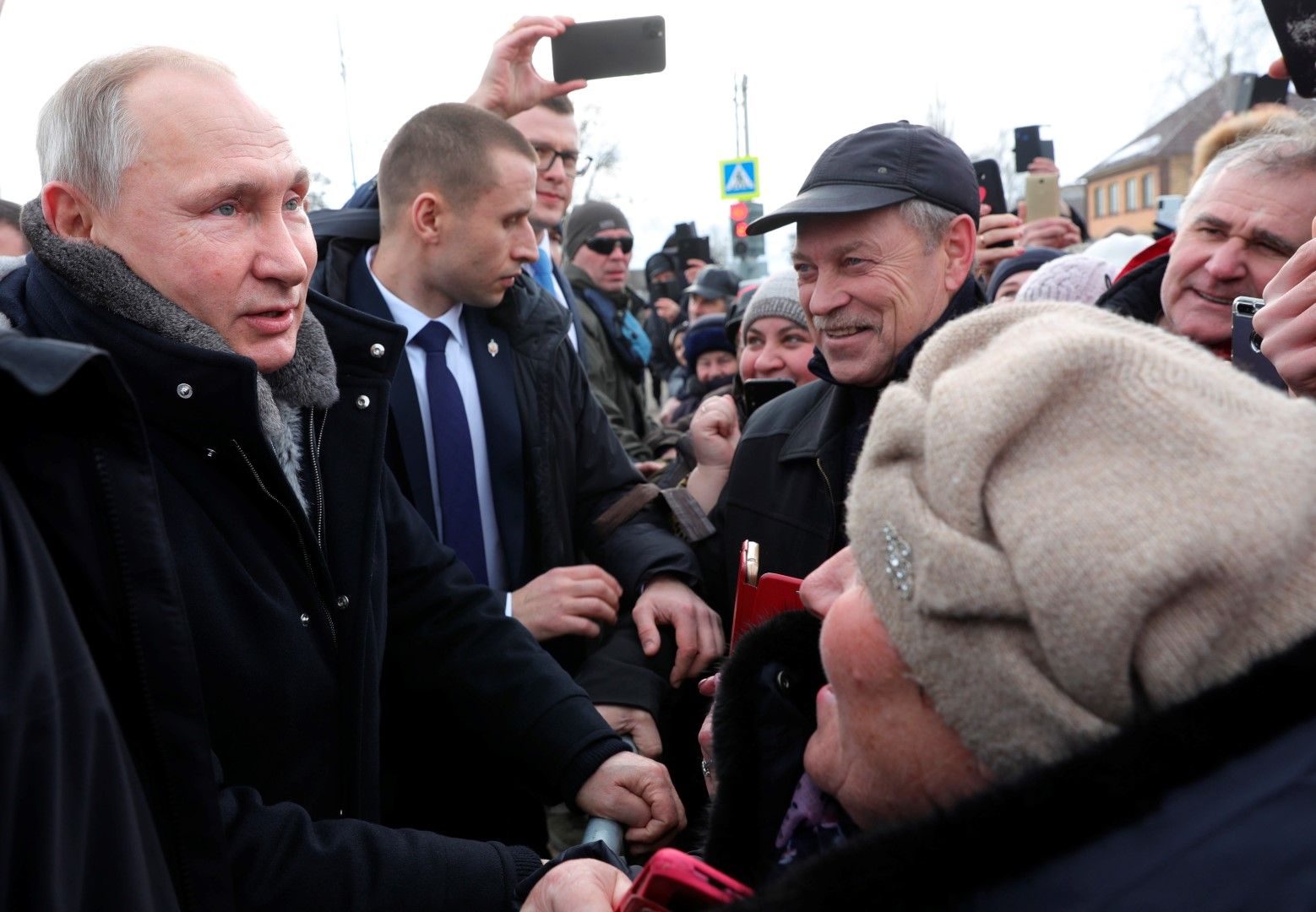 Владимир Путин разговаря с местни жители на Липецк, 22 януари