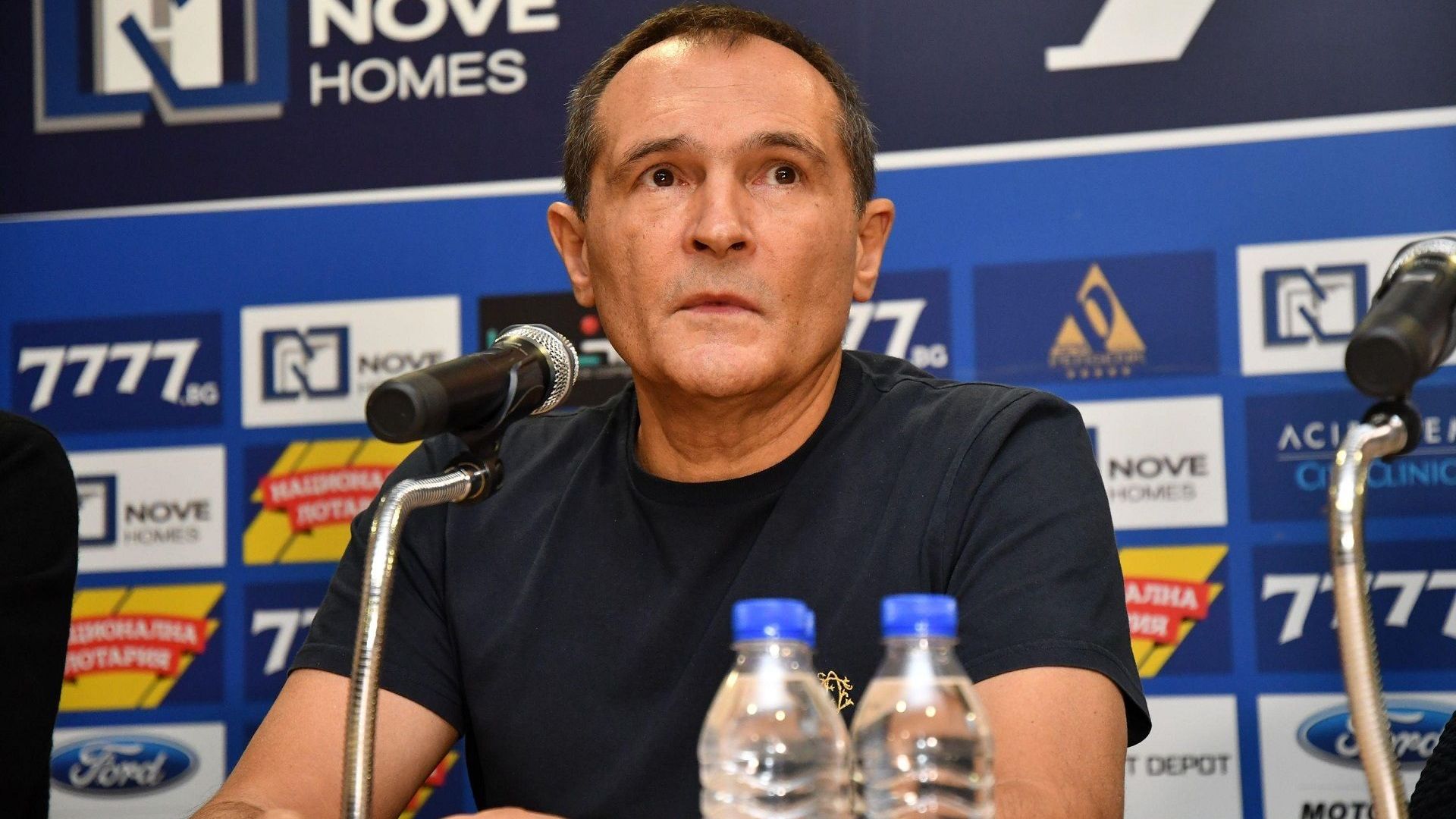 Виж още Акция на Спецпрокуратурата и МВР в офиси на