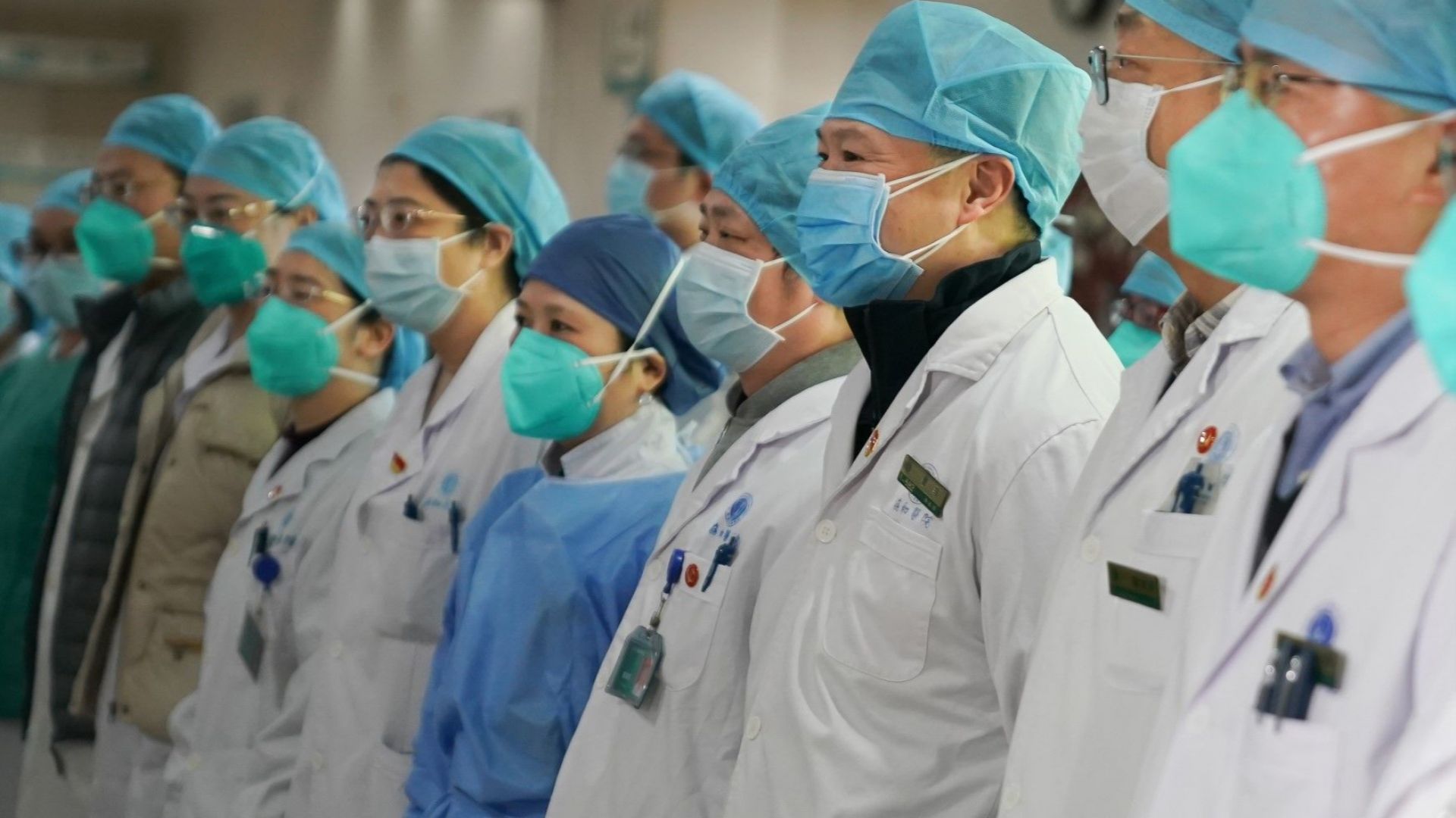 Китайските власти днес поставиха още един град под карантина за