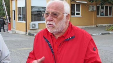 Емилиян Гебрев чиято компания Емко произвежда голяма част от българската