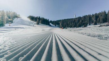 Чудесни условия за ски в Пампорово-Мечи чал, въпреки че зимата е суха