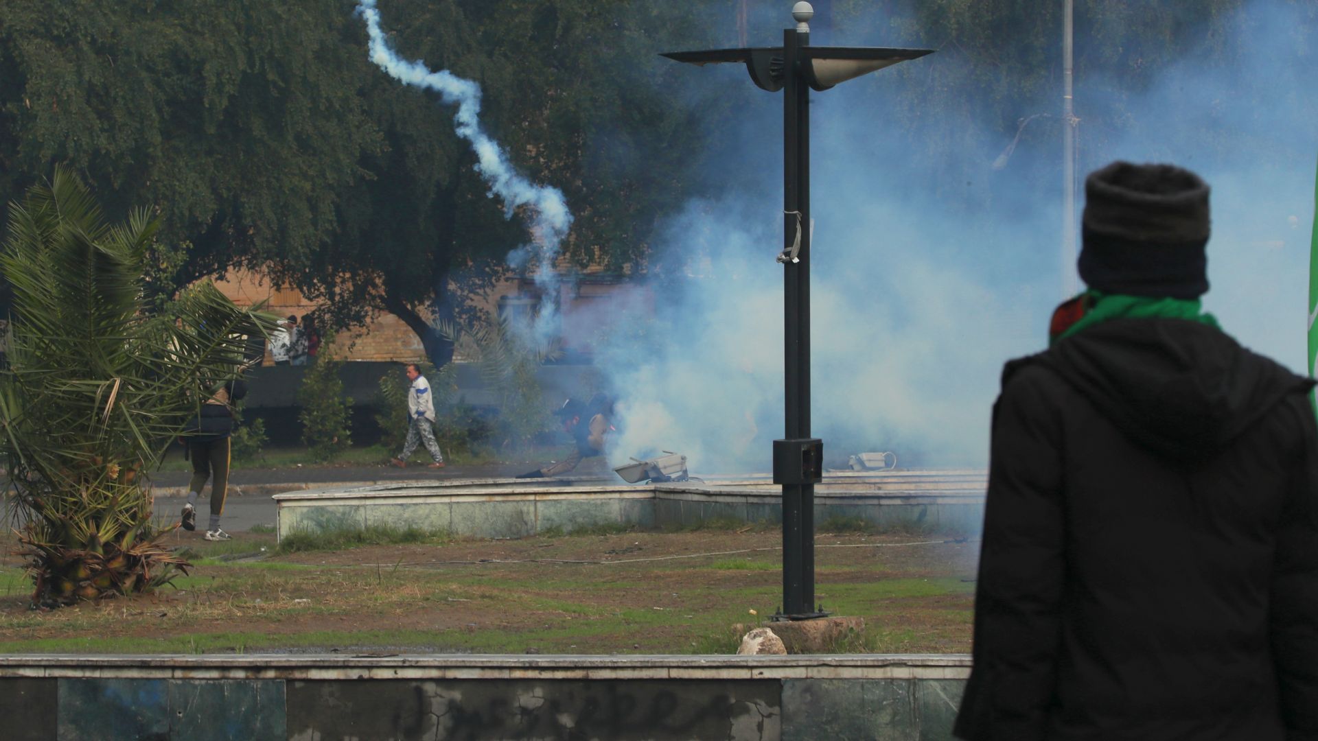 Най малко осем души бяха ранени днес след като иракските сили