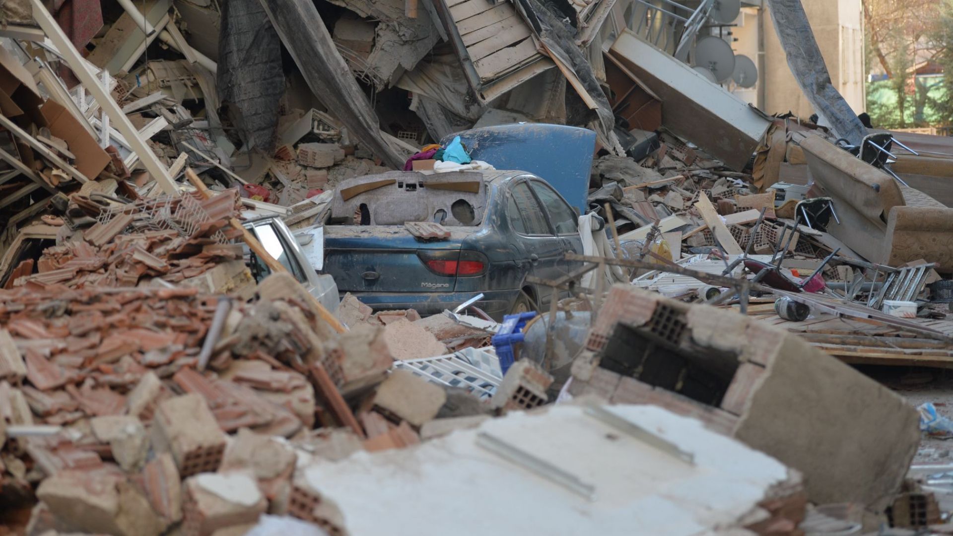 Турският президент Реджеп Тайип Ердоган пристигна днес в източнотурския окръг