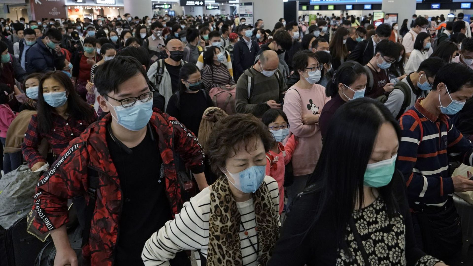 Трийсет китайски предприятия произвеждат общо 8 милиона медицински маски на