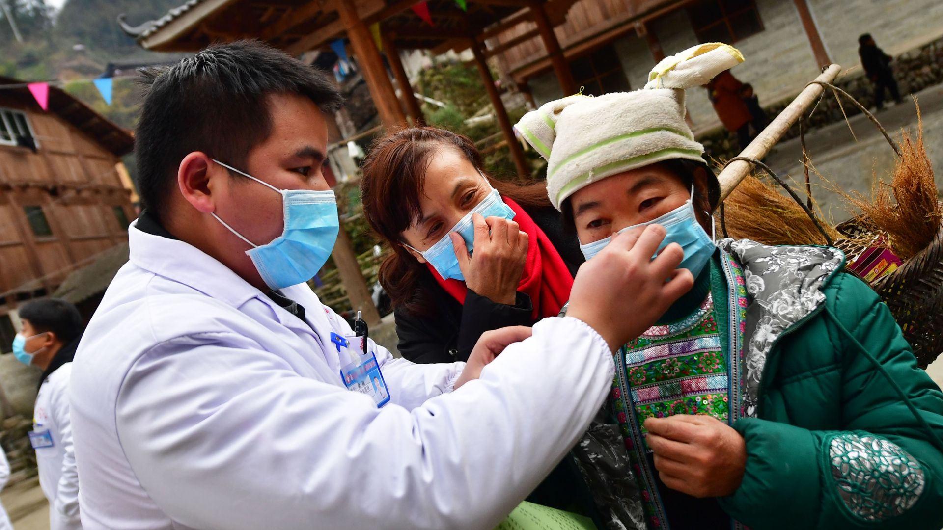 Жертвите на коронавируса в Китай достигнаха 80 души