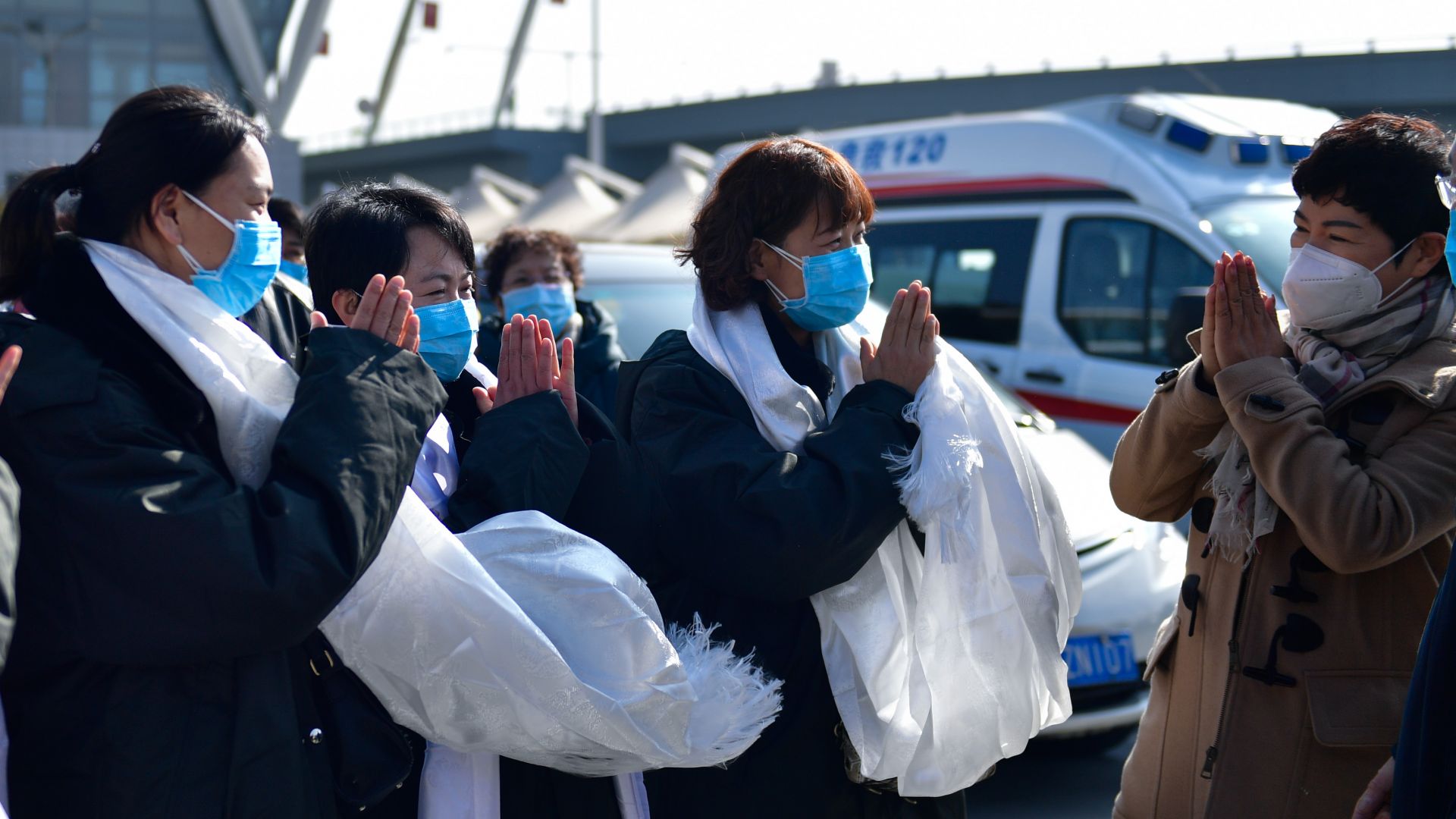 Епидемията от вирусна пневмония която вече отне живота на над