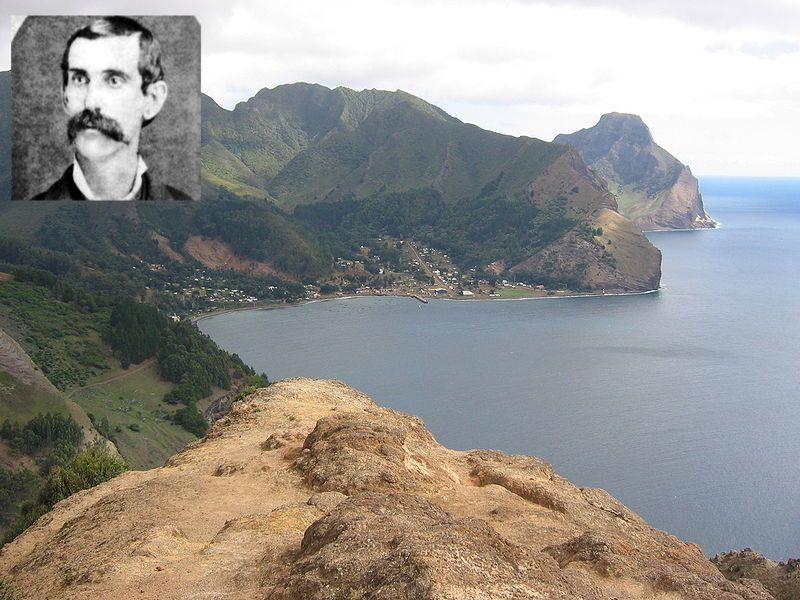 На този остров преди 300 години живее един мъж, заради когото вие сме чели книгата на Даниел Дефо "Робинзон Крузо"