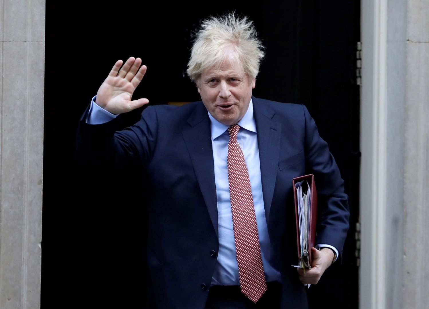 Премиерът на Великобритания Борис Джонсън прокара сделката за Брекзит през британския парламент - ще успее ли да договори нова сделка с ЕС?