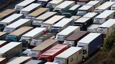 Немски съд отхвърли иск по дело за ценови картел срещу производители на камиони