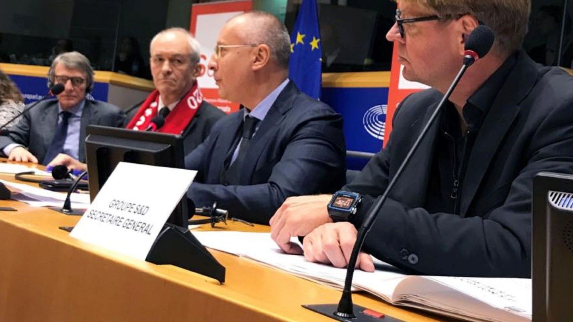 Днес Европарламентът гласува сделката за излизане на Великобритания от ЕС