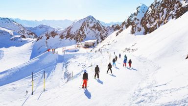 Къде се ходи на ски в Австрия тази зима и чак до юни?