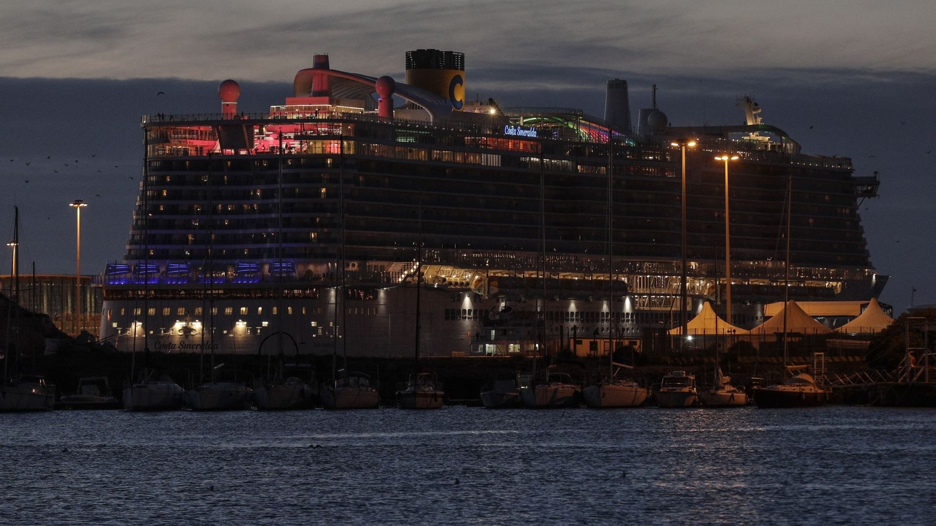 Първите резултати от изследванията за новия коронавирус на пътниците на